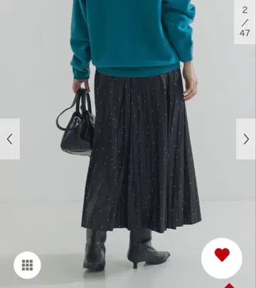 어반 리서치 친츠 플리츠 스커트