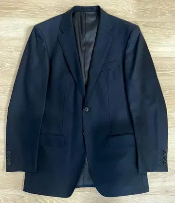 새상품급 남성용 수트 다크 네이비 헤링본 쉐도우 스트라이프 네이비 Y7