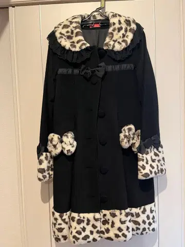 베이비더스타즈 샤인브라이트 코트