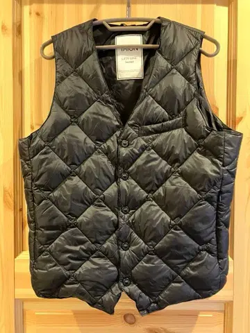 [ 미사용 ] 타이온 시티 싱글 다운 베스트 M 블랙