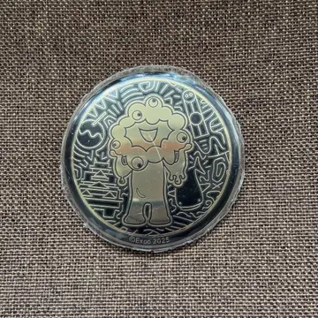 레어 만박 미야쿠미야쿠 블랙 메탈 아트 배지 캔 배지