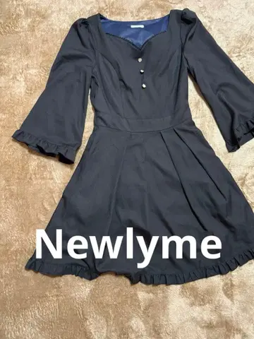 Newlyme 블랙 프릴 원피스