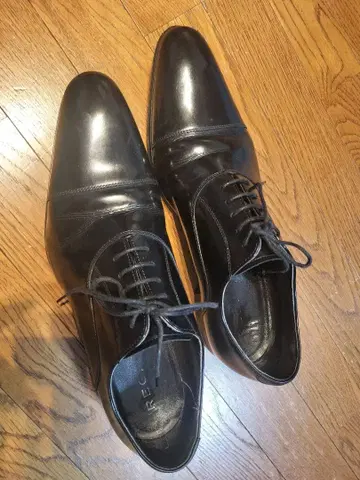 REGAL 블랙 드레스 슈즈 캡토