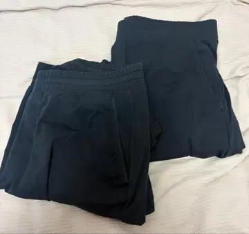 유니클로 액티브 조거 팬츠 2개 세트