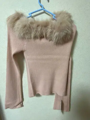 엠즈 엑사이트 오프숄더