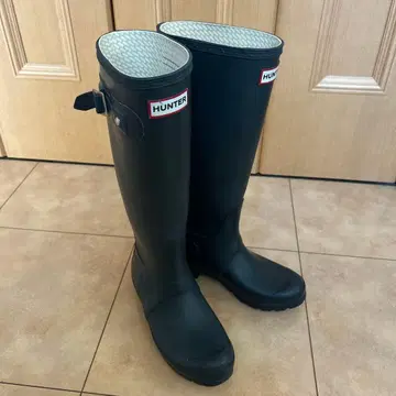 HUNTER 블랙 장화 버클 포함 상자 없음