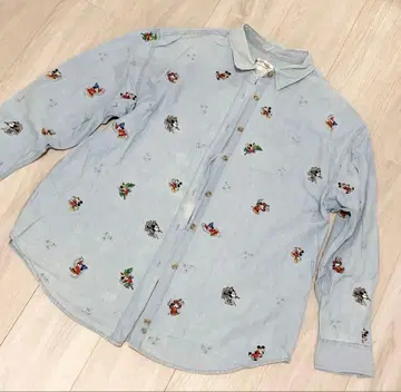 Disney 자수 미키 긴팔 셔츠