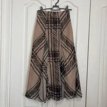 Rirandture 기하학 패턴 플레어 스커트