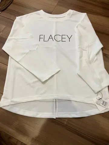 [ 미사용 새상품 ] CLOVE 긴팔 셔츠