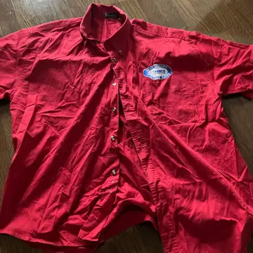 PAMCO 빨간색 버튼업 워크 셔츠