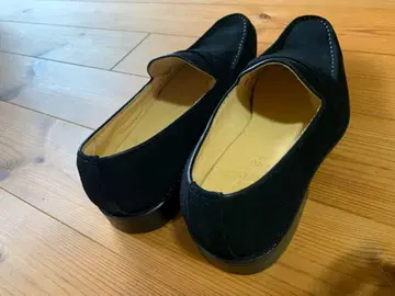 블랙 스웨이드 로퍼 플랫 밑창