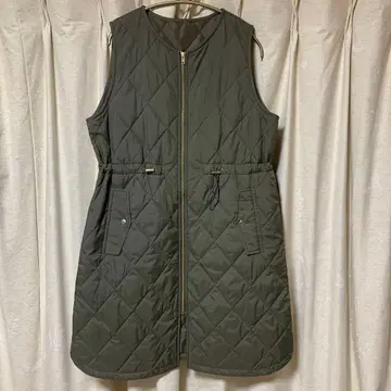 [ 새상품급 ] HK WORKS LONDON 퀼팅 다운 베스트 M 사이즈