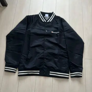 Champion 블랙 바시티 자켓 M