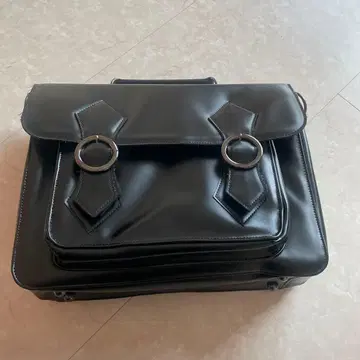 블랙 피스 나우 백 블랙 블랙