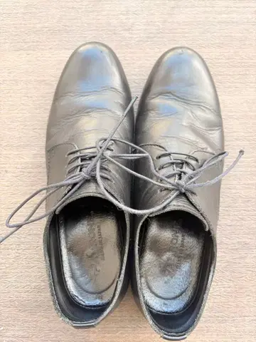 파드로네 가죽 신발