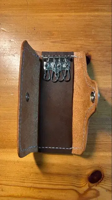 핸드메이드 브라운 가죽 키케이스