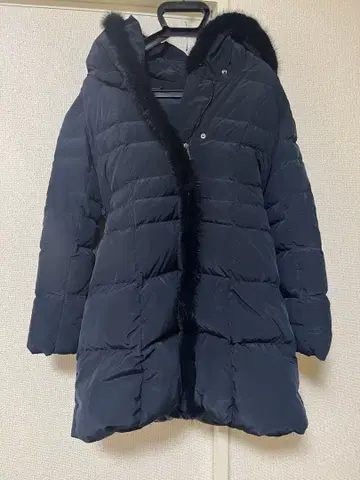 [ 새상품급 ] 네이비 후드 부착 다운 자켓