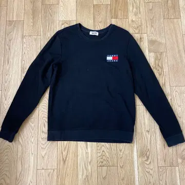 TOMMY JEANS 블랙 트레이닝복