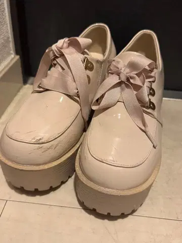 통굽 로퍼 베이지