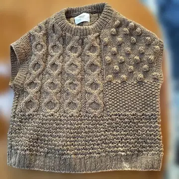 HARVESTY 니트 베스트