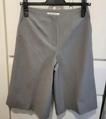 FOXEY NEW YORK 하프 팬츠 그레이 38