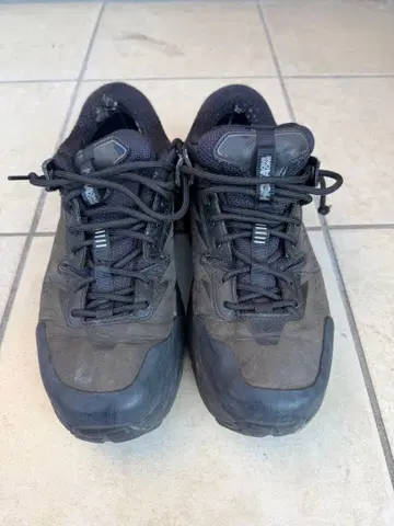 호카 카하 고어텍스