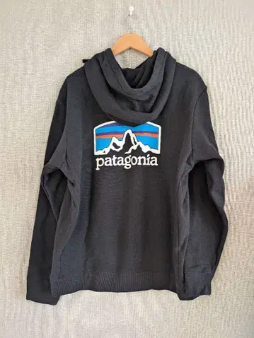 patagonia 블랙 후드티 후드 부착 L