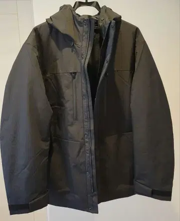 UNIQLO XL 하이브리드 다운 파카 블랙