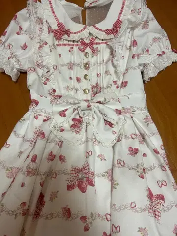 LIZLISA Creamy Berry 패턴 원피스