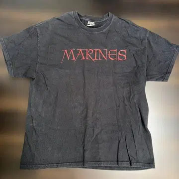 MARINES 스컬 디자인 T셔츠