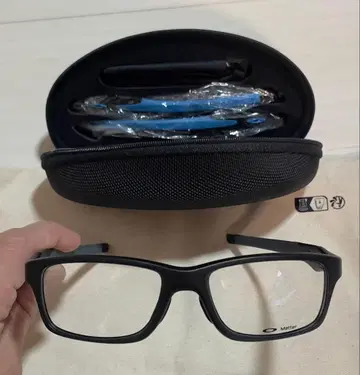 Oakley 크로스 링크 케이스, 박스 포함