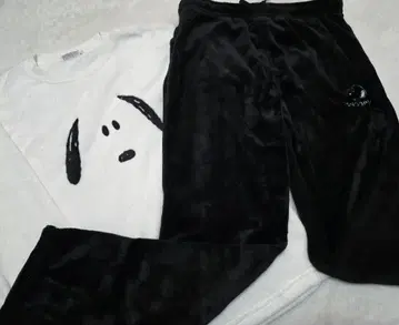 PEANUTS 보아 플리스 세트 스누피 돈키호테 룸웨어 상하의