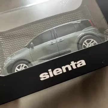 도요타 시엔타 풀백카