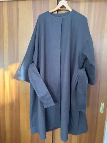 카키 오버 사이즈 코트 클래스텔라