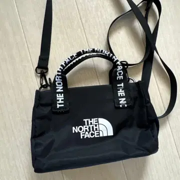 THE NORTH FACE 블랙 숄더백