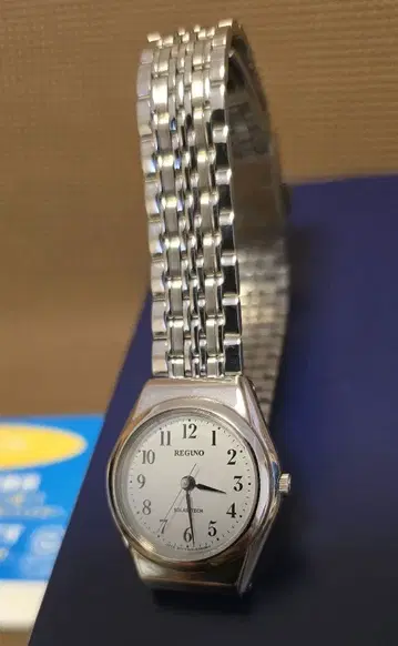 CITIZEN 솔라 손목시계 실버