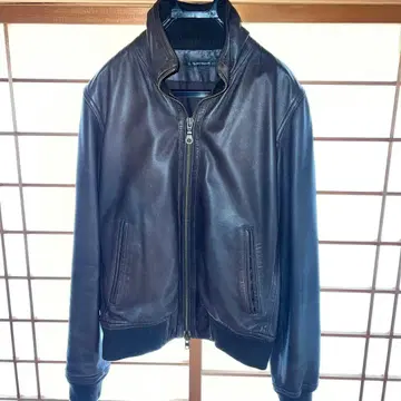 어반 리서치 가죽 자켓