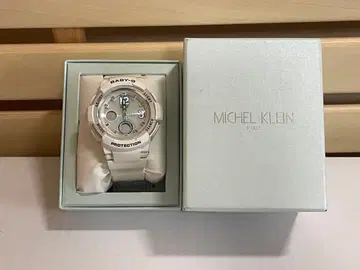 MICHEL KLEIN BABY-G 화이트