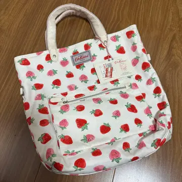 새상품 Cath Kidston 2way 딸기 무늬 토트백