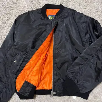 MA-1 플라이트 자켓 블랙 x 오렌지 충전솜 블루종