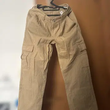 DAZY M 사이즈 베이지 카고 팬츠