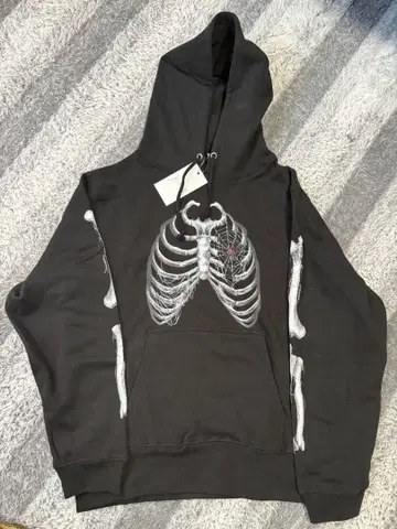 NOREMID 골격 디자인 블랙 후드티 S