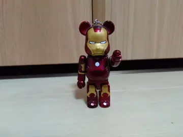 아이언맨 베어브릭 피규어 키체인 포함