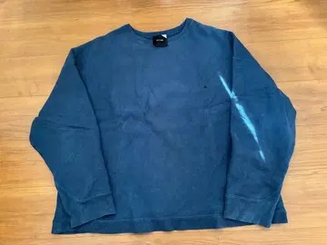 ATON 네이비 크루넥 맨투맨