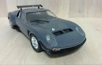 1/24 람보르기니 이오타 독일 그레이 페인팅 / 하세가와 (정크 취급)