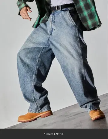 FREAK'S STORE 와이드 실루엣 트위스티드 커브 데님 L 사이즈