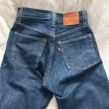 LEVIS 501