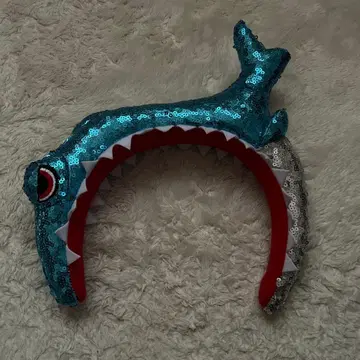 상어 모양 머리띠 ( 파란색 스팽글 )