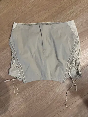 [ 택 포함 새상품 ] HYEIN SEO 라이트 그레이 타이트 스커트