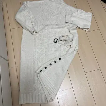 새상품! 올리브데올리브 벨트 포함 케이블 원피스